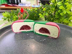 Моти Малина фисташка